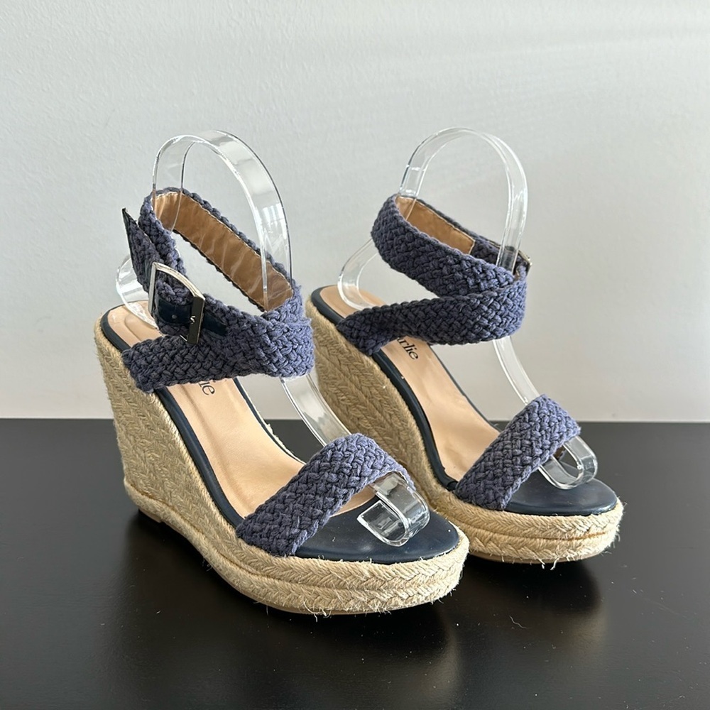 Charming Charlie Blue Wedge Sandals Sz 6